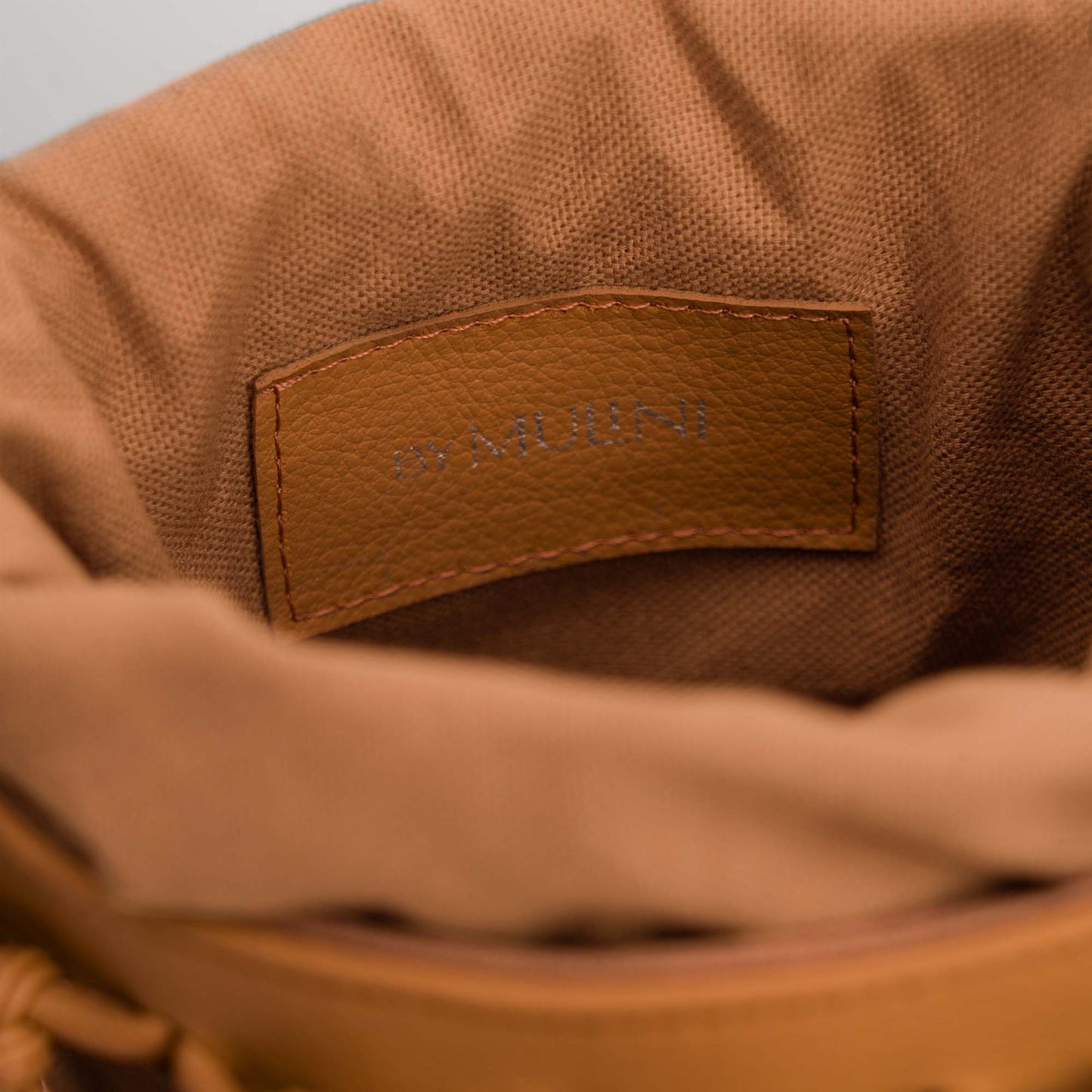 BOLSA MILLY ÁMBAR