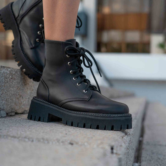 BOTAS IT BLACK