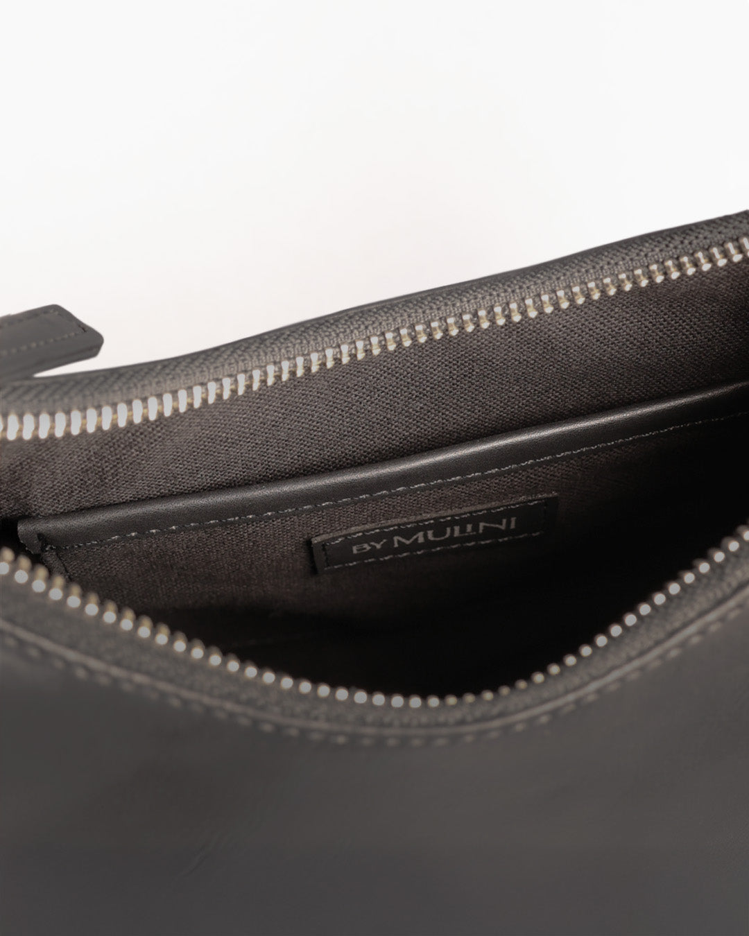 SMALL TITI BAG- BLACK